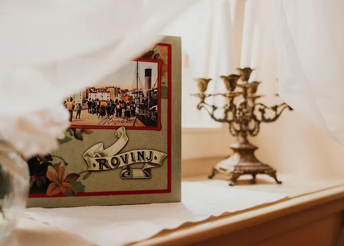 Duketis Πανσιόν Ρόβινι