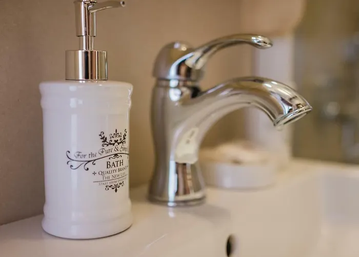 Duketis Πανσιόν 4*