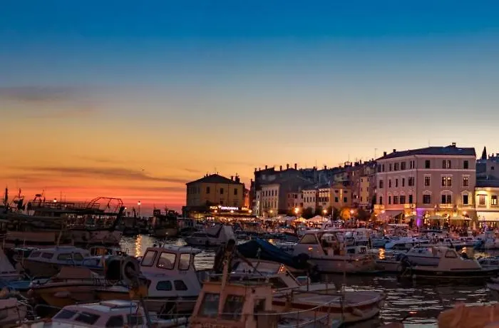 Duketis Πανσιόν