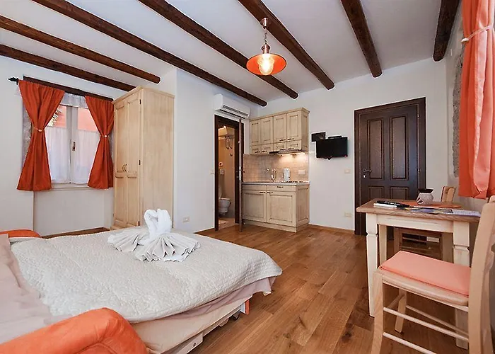 Πανσιόν Duketis 4*