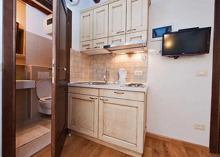 Πανσιόν Duketis